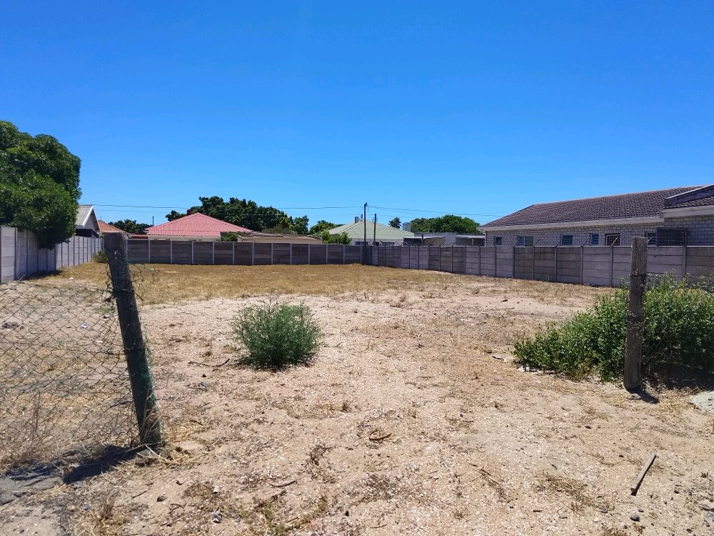  Bedroom Property for Sale in Laaiplek Western Cape